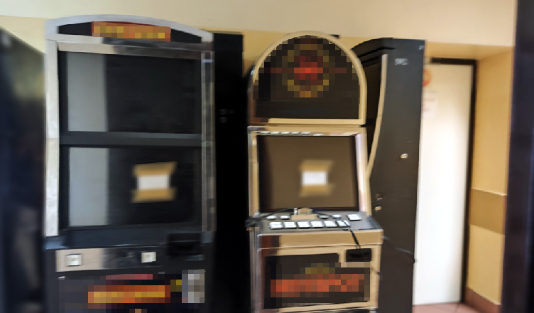 Blisko dwa kilogramy narkotyków i nielegalne gry hazardowe - właścicielowi grozi długa odsiadka