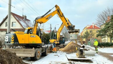 Zielonka - postępy na budowie ulicy Długiej