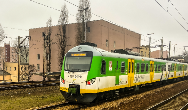 Zmiany na linii R61 Tłuszcz - Ostrołęka
