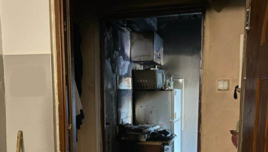 Pożar mieszkania w Wyszkowie - na miejscu działało 20 strażaków
