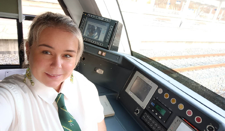 Kolej ma twarz kobiety