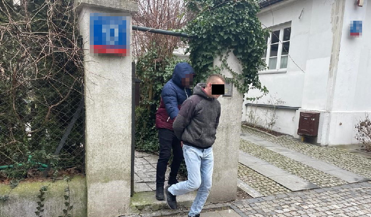 Podzielili się pracą przy włamaniu - razem trafili do aresztu