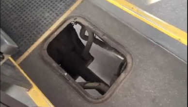 Nagranie dziurawego autobusu stało się internetowym hitem - i zakończyło się mandatem