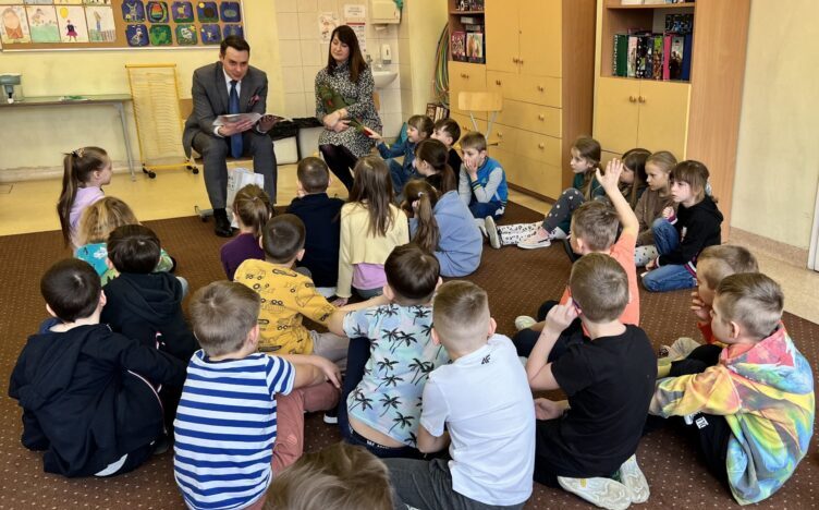 Środki finansowe dla bibliotek w Zielonce