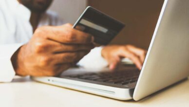 BLIK a tradycyjne metody płatności w kasynie online - porównanie kosztów i wygody
