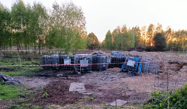 Coraz więcej nielegalnych składowisk odpadów niebezpiecznych na Mazowszu! - Marszałek kieruje sprawę do prokuratury