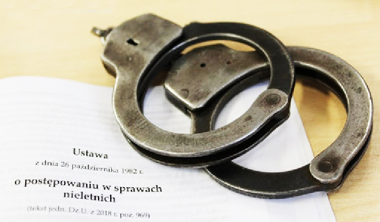 O dwóch takich co ukradli dres - 14-latkowie odpowiedzą przed sądem rodzinnym