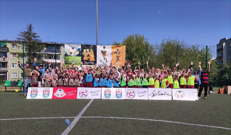 Powiatowe Spotkania Piłkarskie Better Together w Wołominie