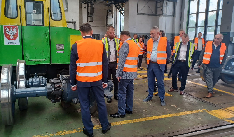 Ponad 25 mln zł na modernizacje Sekcji Napraw i Eksploatacji Taboru w Tłuszczu