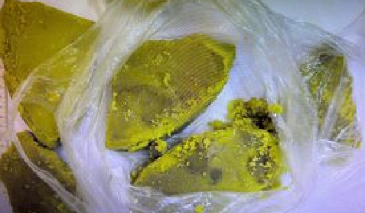 Szukali środku na bóle stawów - po zjedzeniu masła kupionego na targowisku para seniorów trafiła do szpitala