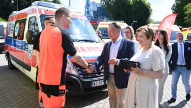 6 karetek dla Warszawy i okolic