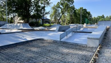 Zielonka - budowa skateparku wielkimi krokami zbliża się do końca
