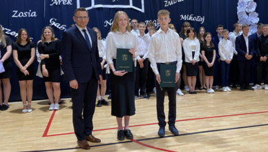 Nagrody Wójta Gminy Klembów dla uzdolnionej młodzieży klas ósmych