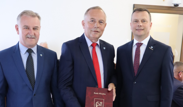 Tłuszcz - Edward Rojecki objął mandat radnego