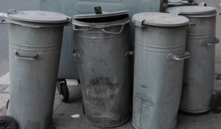 Klembów - wymień metalowy pojemnik na odpady na plastikowy