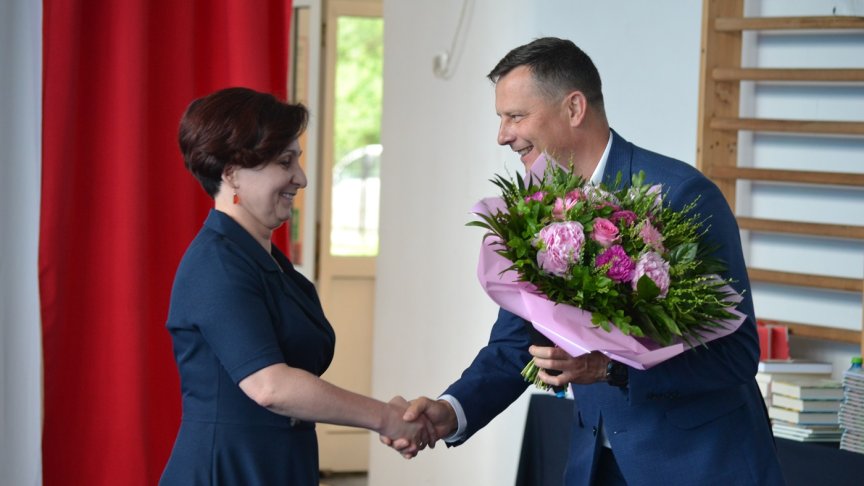 Wyjątkowe zakończenie roku szkolnego w Zespole Szkół im. Władysława Podkowińskiego Mokrej Wsi