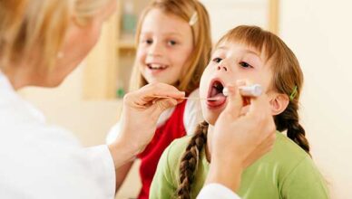 Połknięcia ciała obcego przez dziecko