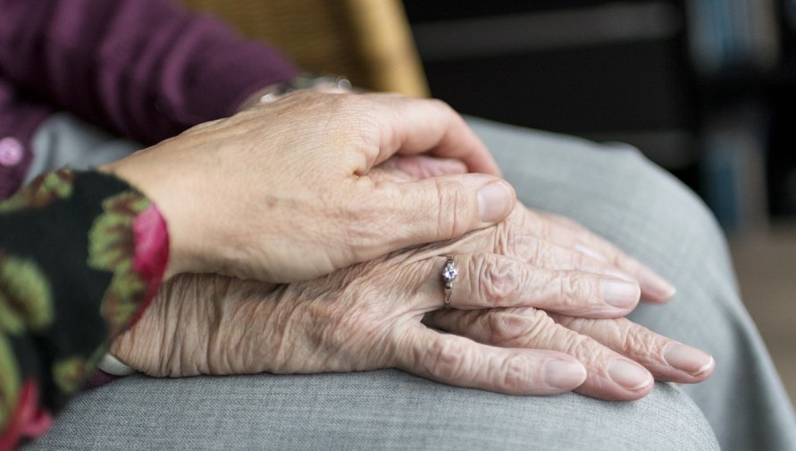 Realizacja programu „Opieka 75+” na rok 2023 w Kobyłce