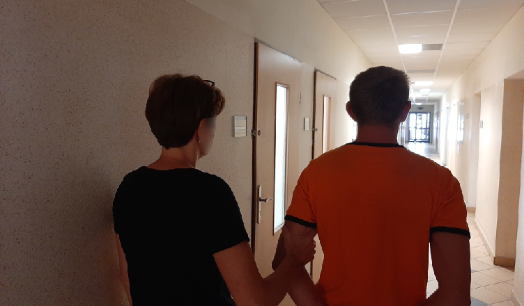 Został zatrzymany przy próbie włamania - to co miał przy sobie tylko powiększyło jego problemy