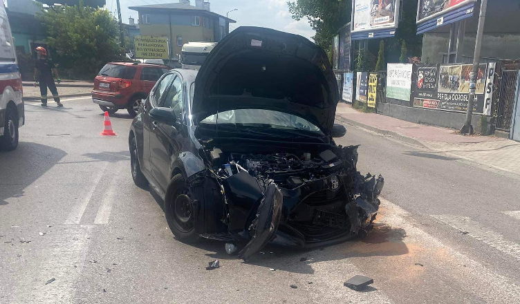 Mimo pięknej pogody zdejmijmy nogę z gazu! - dwa wypadki w Ząbkach