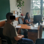 Policjanci namierzyli dziuplę, zatrzymali pasera i odzyskali skradzioną w Holandii Toyotę