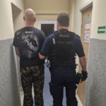 Zgodził się podwieźć kolegów znajomego do domu - został napadnięty i ukradli jego auto