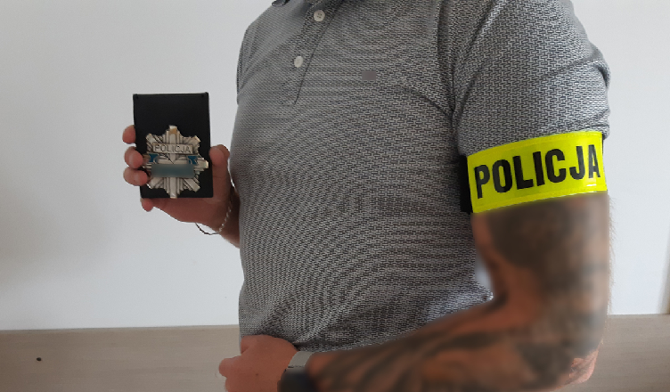 Policjant po służbie zwrócił uwagę nietrzeźwej parze - zaatakowali go i jego partnerkę