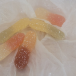 Karmił dziecko przy kartonie z narkotykami - areszt dla 24-latka