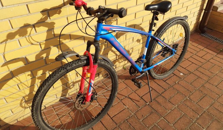 Policjanci z Komisariatu Policji w Markach poszukują właściciela roweru