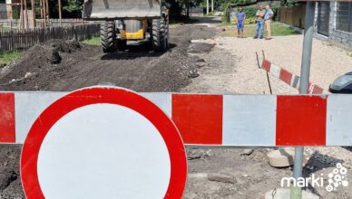 Marki - roboty w ulicy Kwiatowej