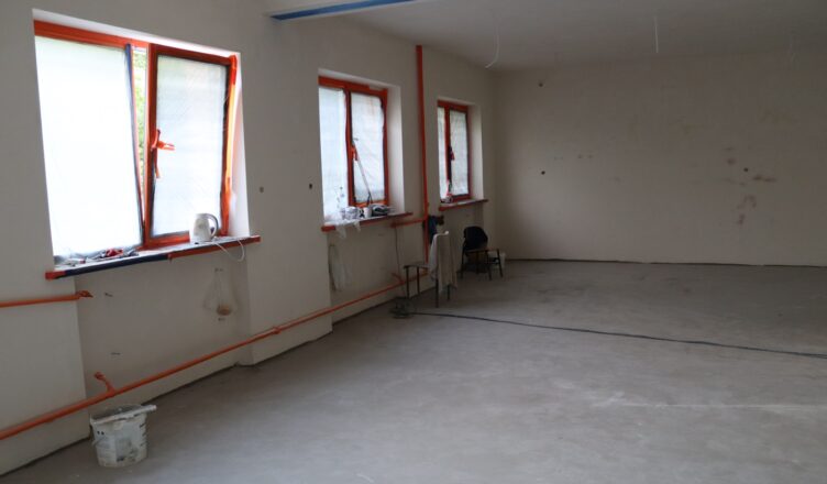 Tłuszcz - tak powstaje przedszkole w Stryjkach