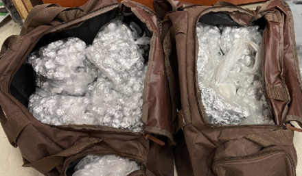 Miał przy sobie pół kilo narkotyków, resztę ukrył w piwnicy - 30-latek trafił do aresztu