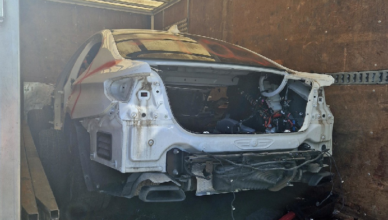 Samochodowa dziupla i wyrób nielegalnego tytoniu - zatrzymano dwie osoby