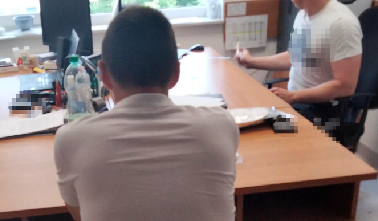 Udawał pracownika banku i wyłudzał pieniądze - 22-latek trafił do aresztu