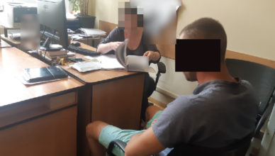 Zaatakował innego mężczyznę maczetą - to było tylko jedno z przewinień 24-latka