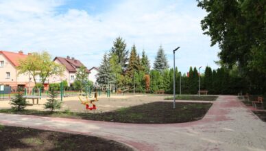 Tłuszcz - zmienia się plac zabaw „Grażynka”