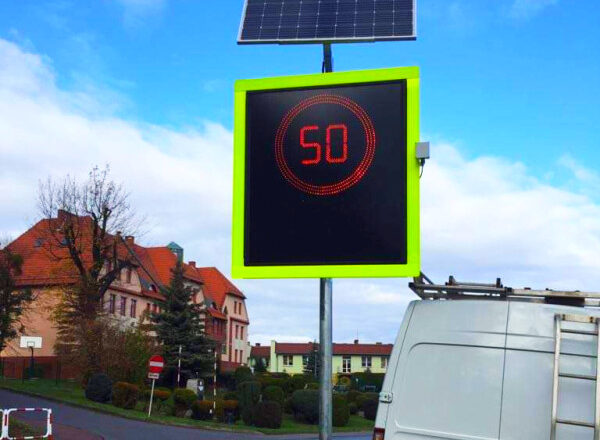 Marki - przetarg na sygnalizatory prędkości