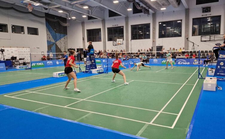 Marki - udany debiut mareckich badmintonistów