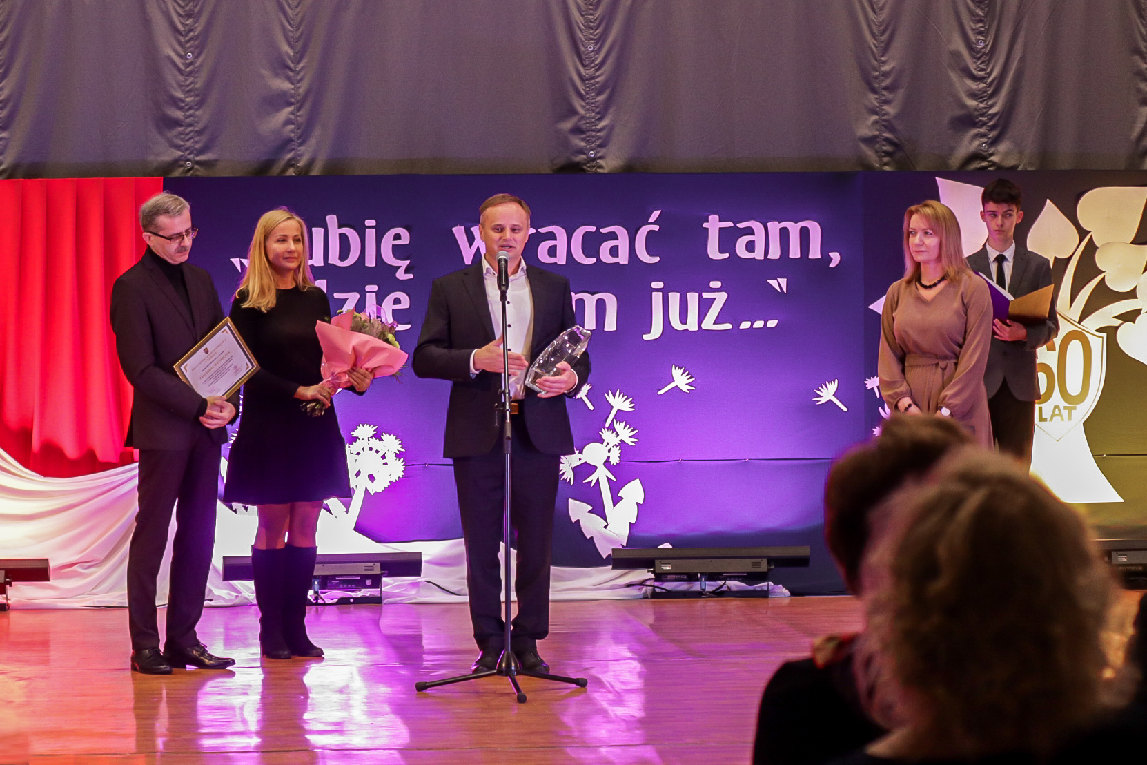 Ząbki - 60-lecie istnienia Szkoły Podstawowej nr 2 im. Jana Kochanowskiego