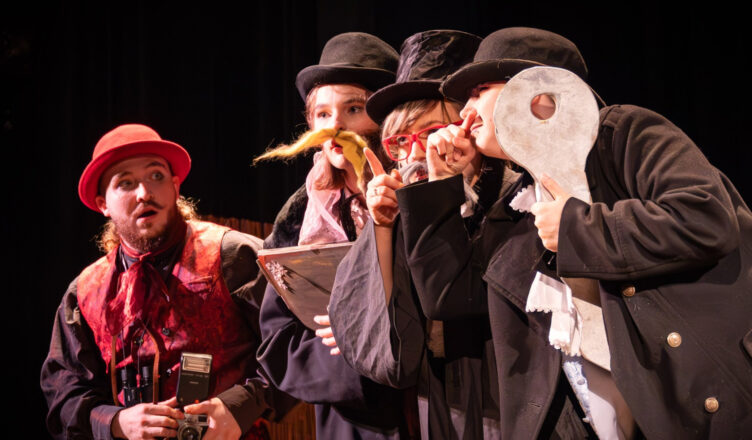 Zielonka - Spektakl „Koniec świata” Teatru Loża