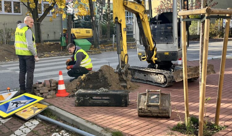 Zielonka - doświetlanie kolejnych przejść dla pieszych