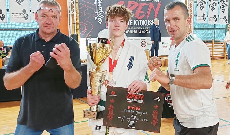 Nikodem Gawrysiuk z Marek mistrzem Polski w Karate