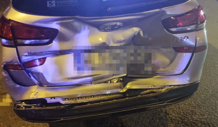 NAJPRAWDOPODOBNIEJ POMYLIŁ "REVERSE" Z "DRIVE"