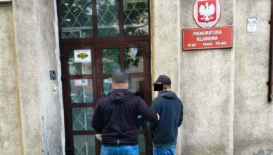 MIESZKANIEC PRAGI PÓŁNOC Z DZIEWIĘCIOMA ZARZUTAMI ZA PODPALENIA