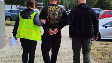 POLICJANCI ZABEZPIECZYLI PONAD 10 KILOGRAMÓW MARIHUANY