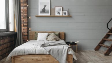 NIE ZDĄŻYŁ OKRAŚĆ DOMU