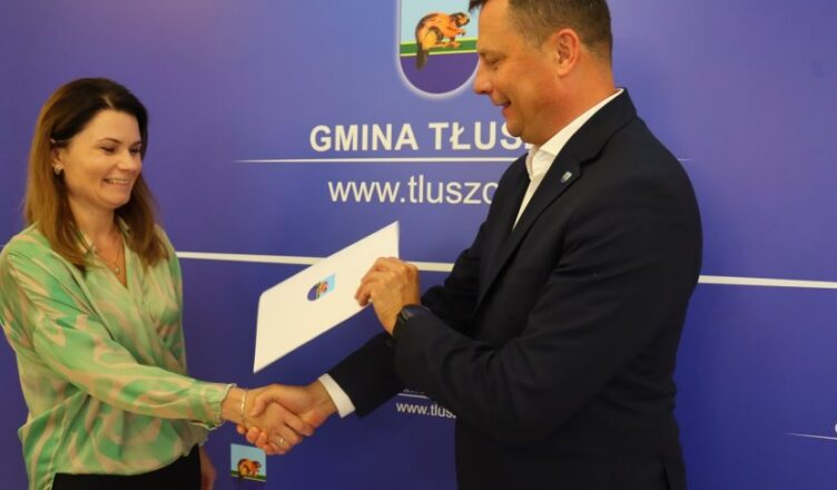 Dzień Edukacji Narodowej- nagrody Burmistrza Tłuszcza