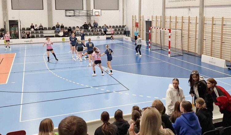 Marki - udany początek szczypiornistek