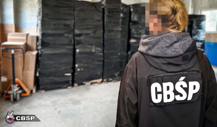 JEDEN MAGAZYN, MILIONY PAPIEROSÓW