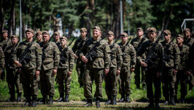 Zaprzysiężenie warszawskich ochotników z Terytorialnej Służby Wojskowej.